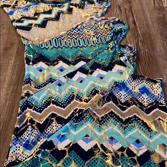 Dress - Picture 2 of 4